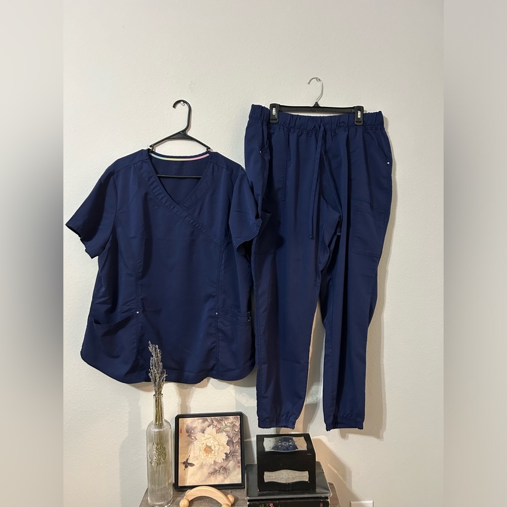 Navy Blue SCRUBSTAR Scrub Set, Top and Bottom Size: 2XL, Used, Jogger Bottoms